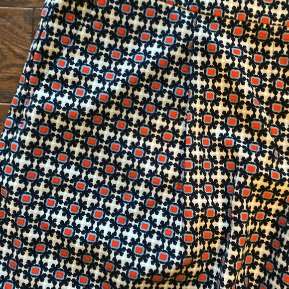 Ann Taylor Shorts EUC - Picture 2 of 5